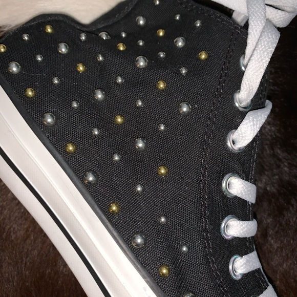 GOLD AND SILVER STUDDED CONVERSE SNEAKERS - Picture 2 of 5